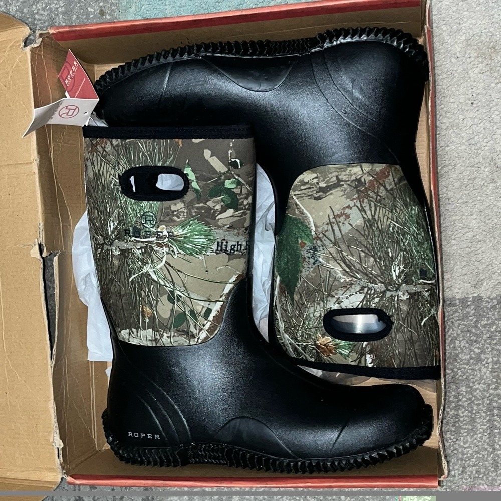 Men's Camo Roper Muck Mud Barn Boots 11 D New